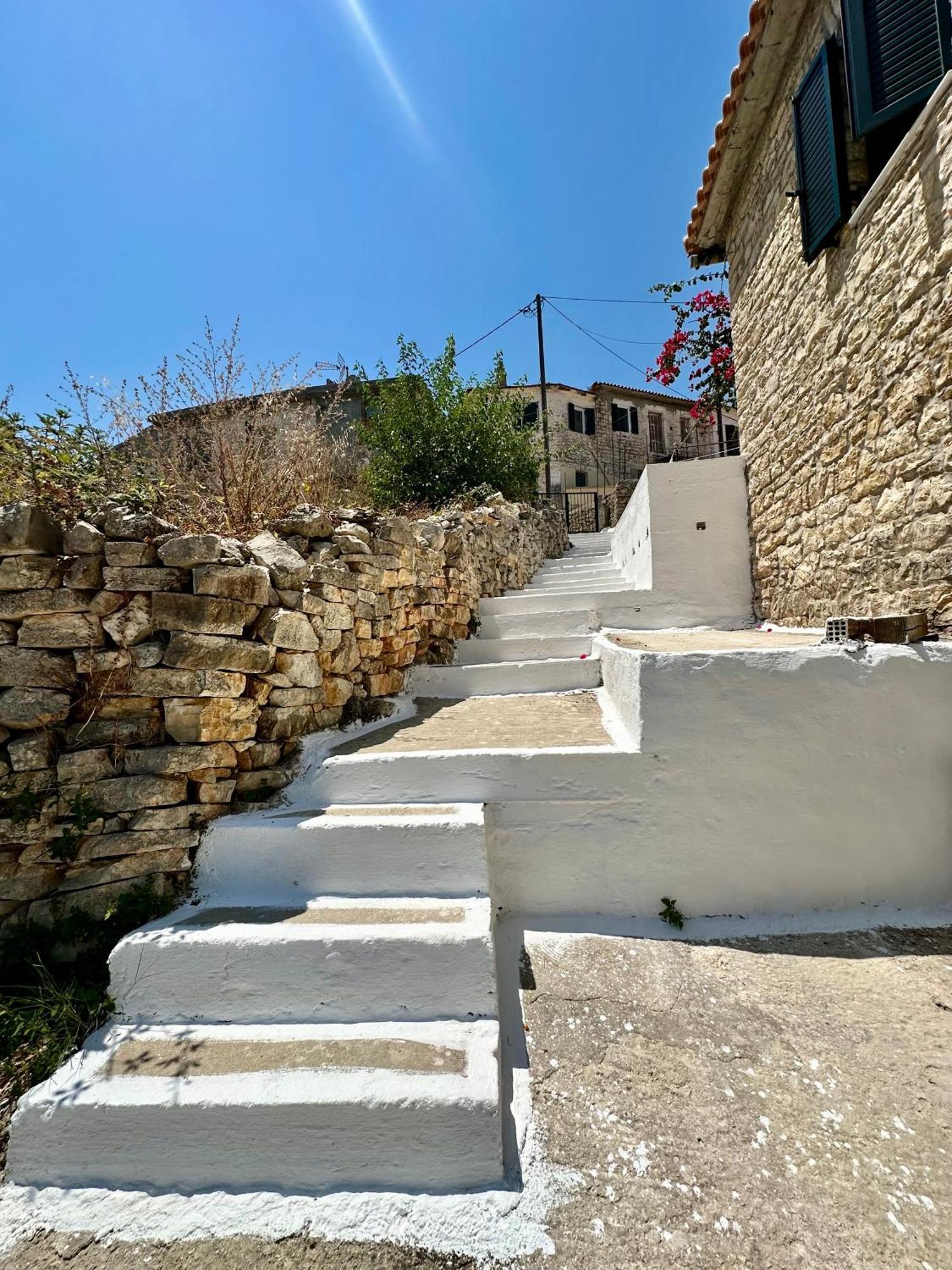 Chrysavgi Stone House Vila Katomerion Exterior foto